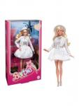 Barbie The Movie - Margot Robbie als Barbie Puppe mit blau-kariertem Outfit (HRF26) 